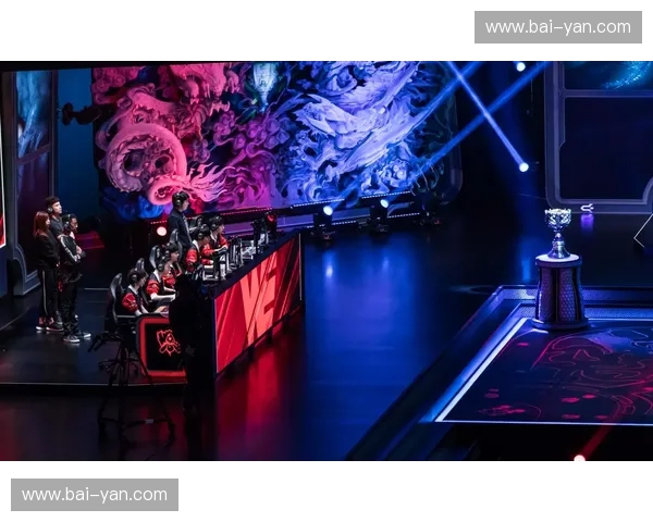 《从LOL小歪的崛起看电竞新星的成长与挑战》 《从LOL小歪的崛起看电竞新星的成长与挑战》